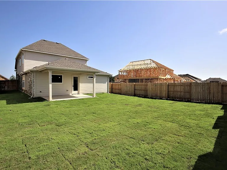 635 Pheasant Hill Ln — Photo 29