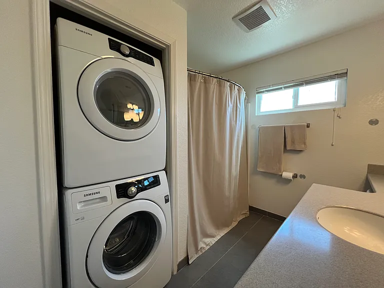 in-unit washer and dryer