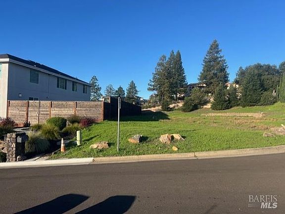 2nd image of 2005 Bracken Court