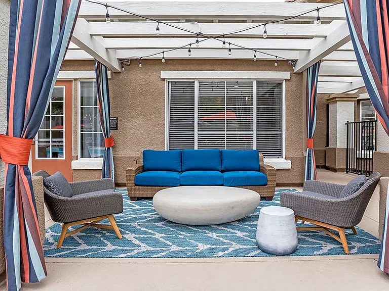 Sofi Westview — Photo 18