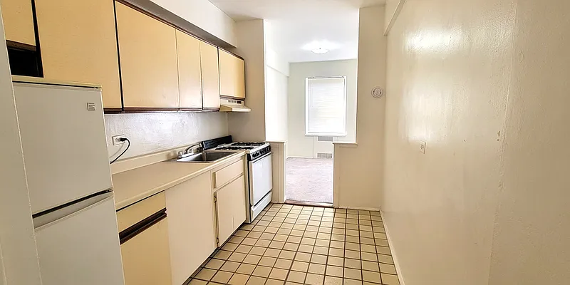 Rented by Benjamin Realty Since 1980 | media 13