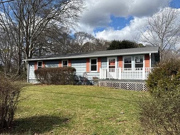 3rd image of 8 George Lemon Dr