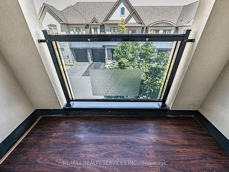 43 Sonoma Valley Cres — Photo 29