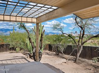 202 S Sentinel Peak Rd, Tucson, AZ 85745