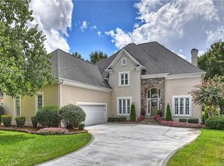 16239 Sasanoa Dr, Cornelius, NC 28031