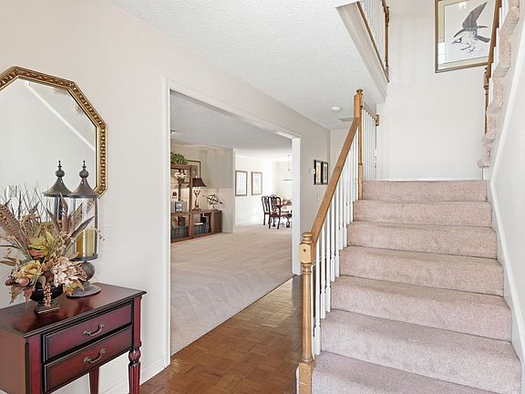 3rd image of 1538 Mooreland Blvd