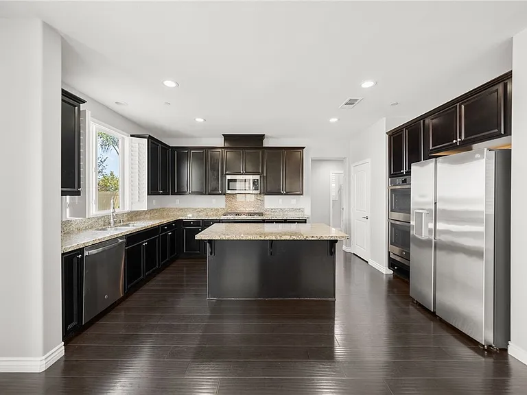 37749 Fiesta Flower St — Photo 10