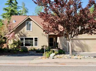 559 Old Mc Cloud Rd, Mount Shasta, CA 96067