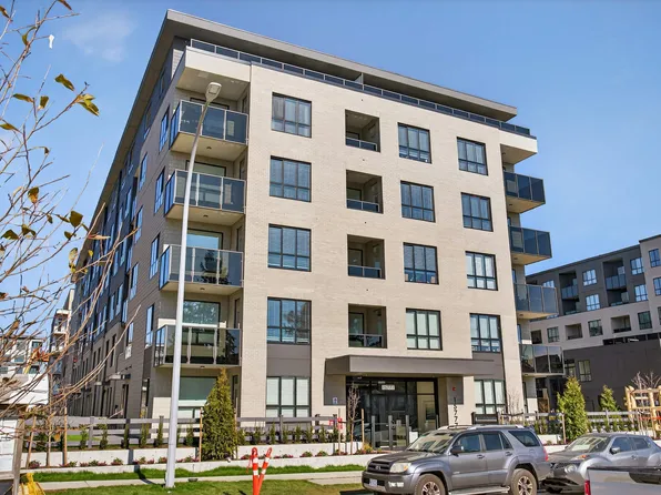 15777 85th Ave #B3-407, Surrey, BC V4N 3G8