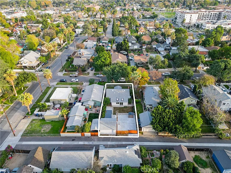 3031 Chestnut St — Photo 46