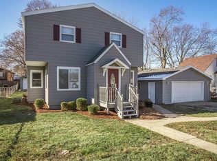 1232 Witchwood Ct, Round Lake Beach, IL 60073