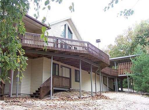 2nd image of 35 Dunkeld Dr