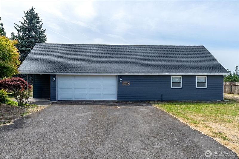 4th image of 2102 Mt Brynion Road