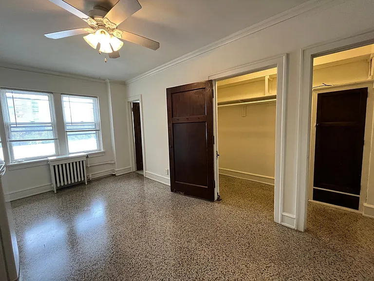 St. Clair — Photo 11