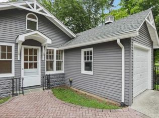 261 W Saddle River Rd, Upper Saddle River, NJ 07458