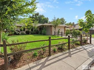 2912 Springland Dr, Sparks, NV 89434