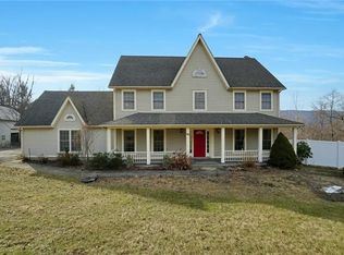 46 Gadiri Dr, Highland Mills, NY 10930