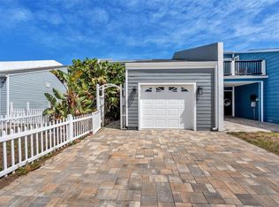 8763 Bay Pointe Dr, Tampa, FL 33615