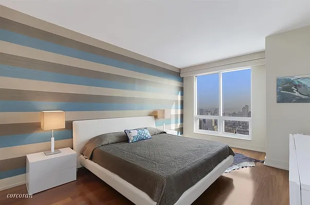 Sold by Corcoran | media 7