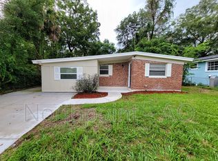 7974 Stuart Ave, Jacksonville, FL 32220