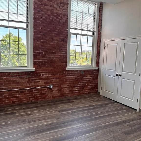 87 N Water St #206 — Photo 6