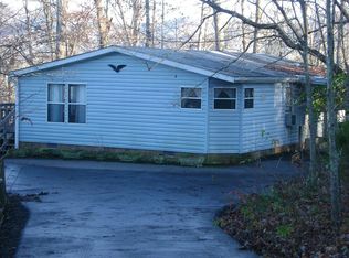 644 Hiland Park Ln, Franklin, NC 28734