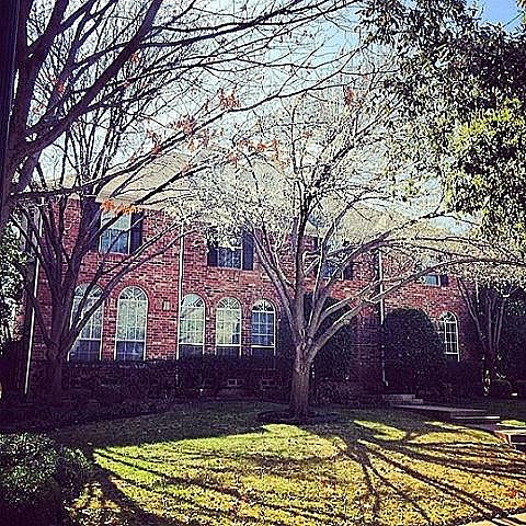 1st image of 2400 Southern Oak Dr