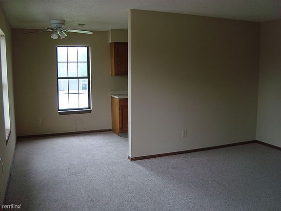 2 Bedroom Living Room.Dining Room II