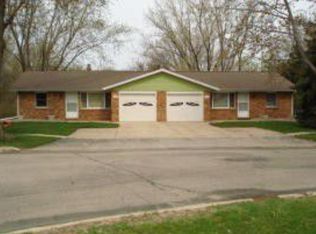 2567 Demorrow Cir, Stevensville, MI 49127