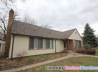 268 3rd St NW, Forest Lake, MN 55025