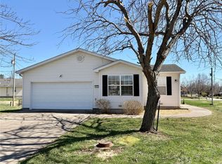 813 Breeze Ct, Perryville, MO 63775