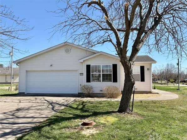 813 Breeze Ct, Perryville, MO 63775