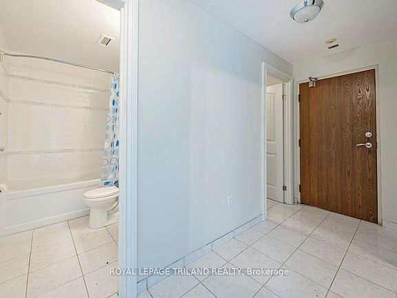 4th image of 45 Pond Mills Rd #415