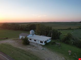57475 32nd Hwy, Howells, NE 68641