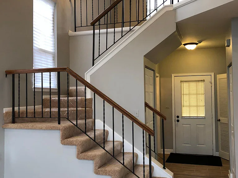Golfview Dr — Photo 6