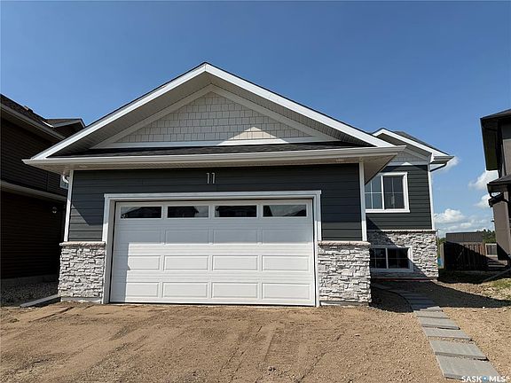 4th image of 11 Aspen PLACE