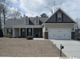 1517 Seabiscuit Dr, Parkton, NC 28371