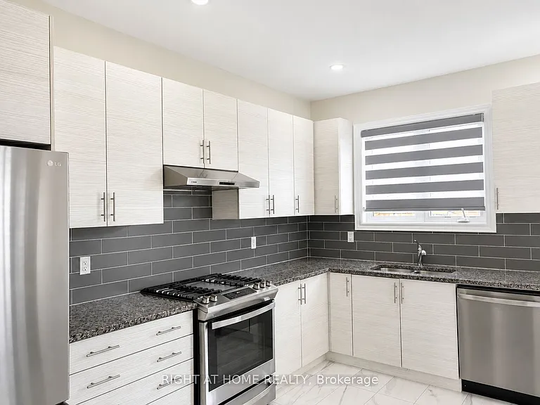 8 Pearl St — Photo 12