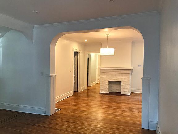 5th image of 115 Norwood Ave