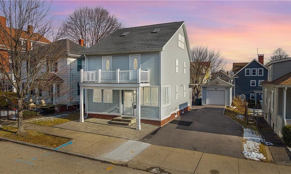 1st image of 37 Tyndall Ave