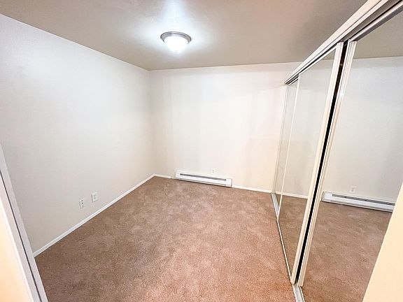 5th image of 224 Harvard Ave E APT 103