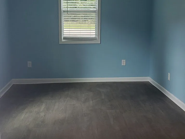 155 Circle Dr — Photo 1