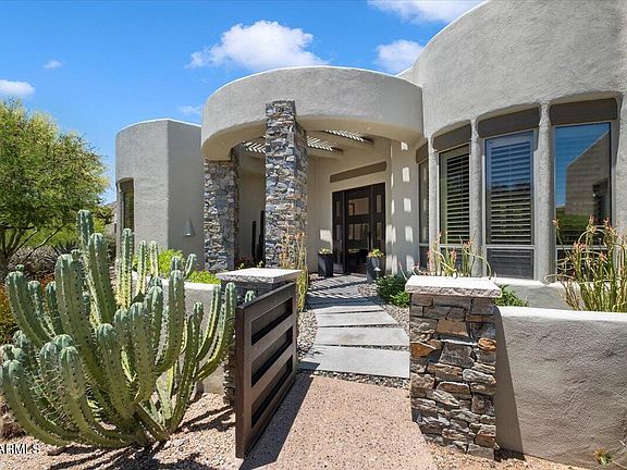 4th image of 2021 E SMOKETREE Drive