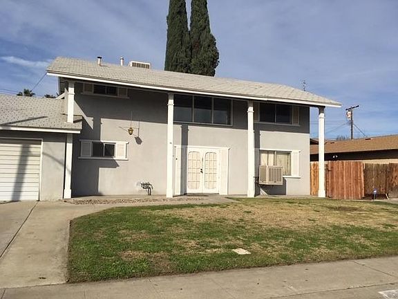 2nd image of 3516 W Tulare Ave
