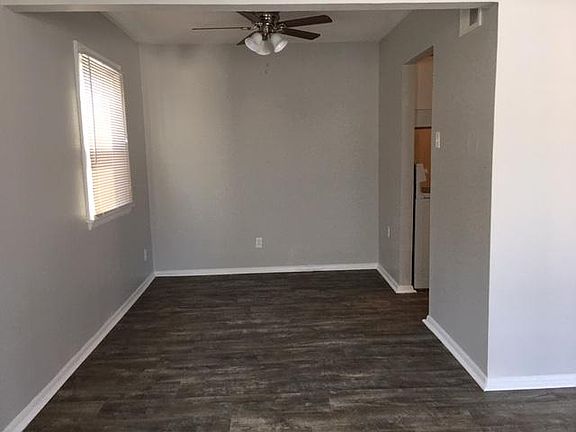 3rd image of 9120 Bobb Ave