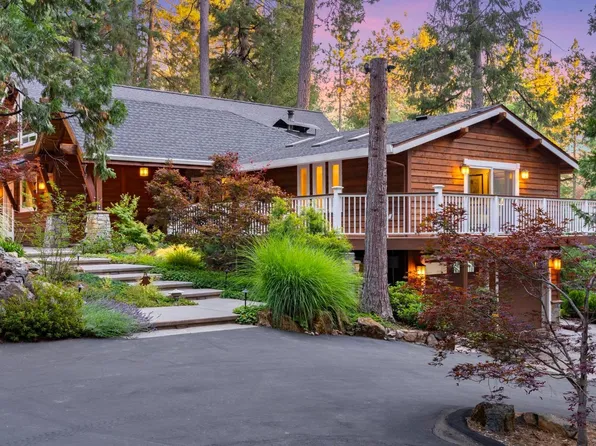 11547 Brunswick Pines Rd, Grass Valley, CA 95945