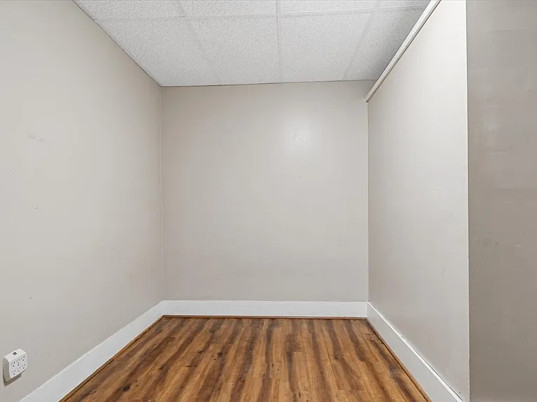 41 Gamage Ave #2 — Photo 12