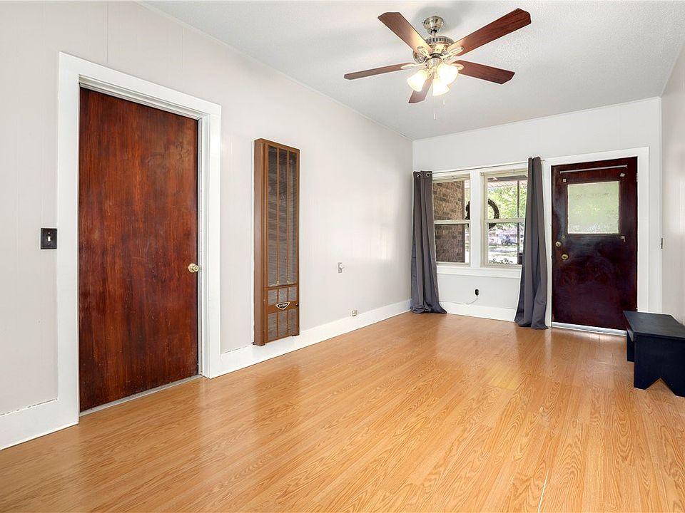 1st image of 1834 S 11th Pl