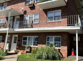 419 Paterson Ave, East Rutherford, NJ 07073