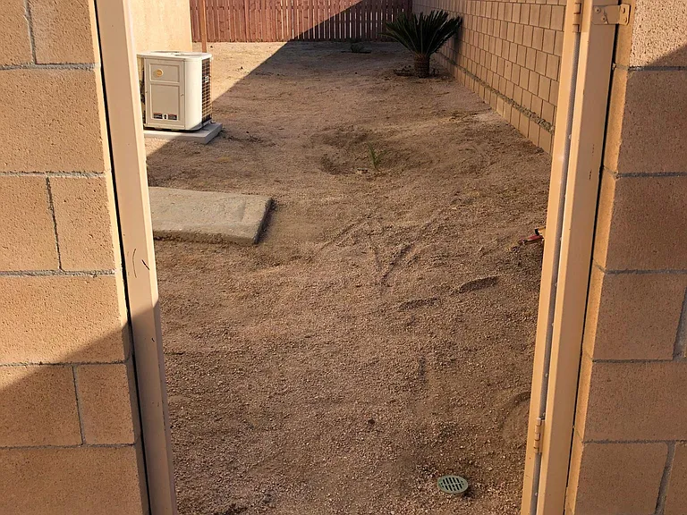 1156 Burroughs Ct — Photo 20